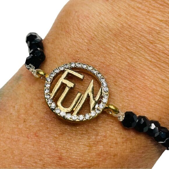2/$20💥 Farah Jewelry Glass Stone "FUN" Bracelet - Picture 4 of 9